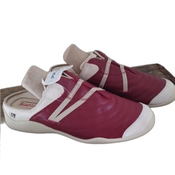 NWT/NOS Donald J Pliner Sport-I-Que Women's Slip On Leather Sneakers Size 7.5 - Picture 1 of 12